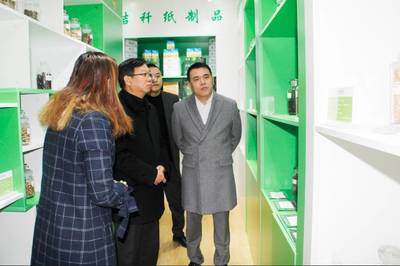 吉林省贸促会冯庆忠书记考察国家秸秆产业联盟，聚焦纸制品销售新路径